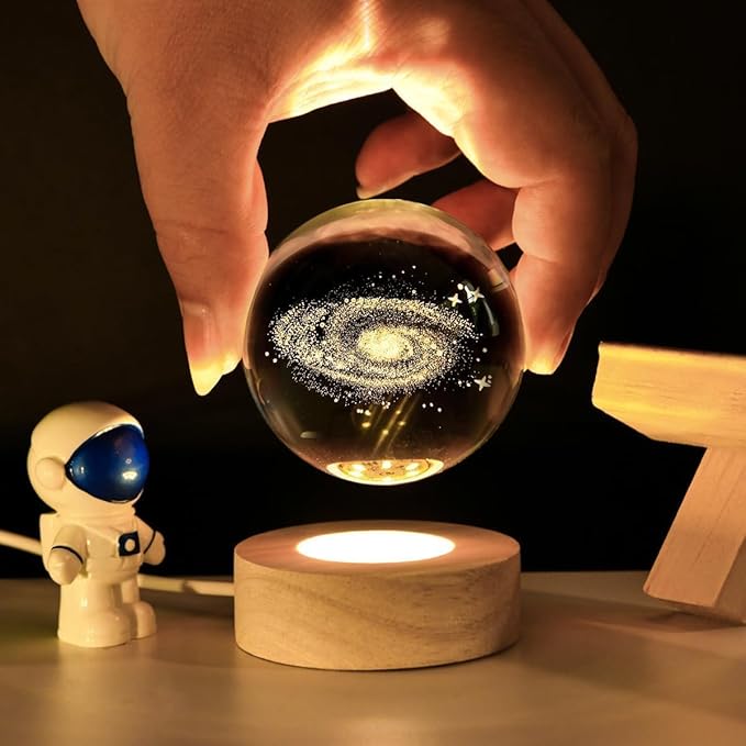 FullGen 3D Planet Lampa – Kristalna Galaksija na Vašem Stolu